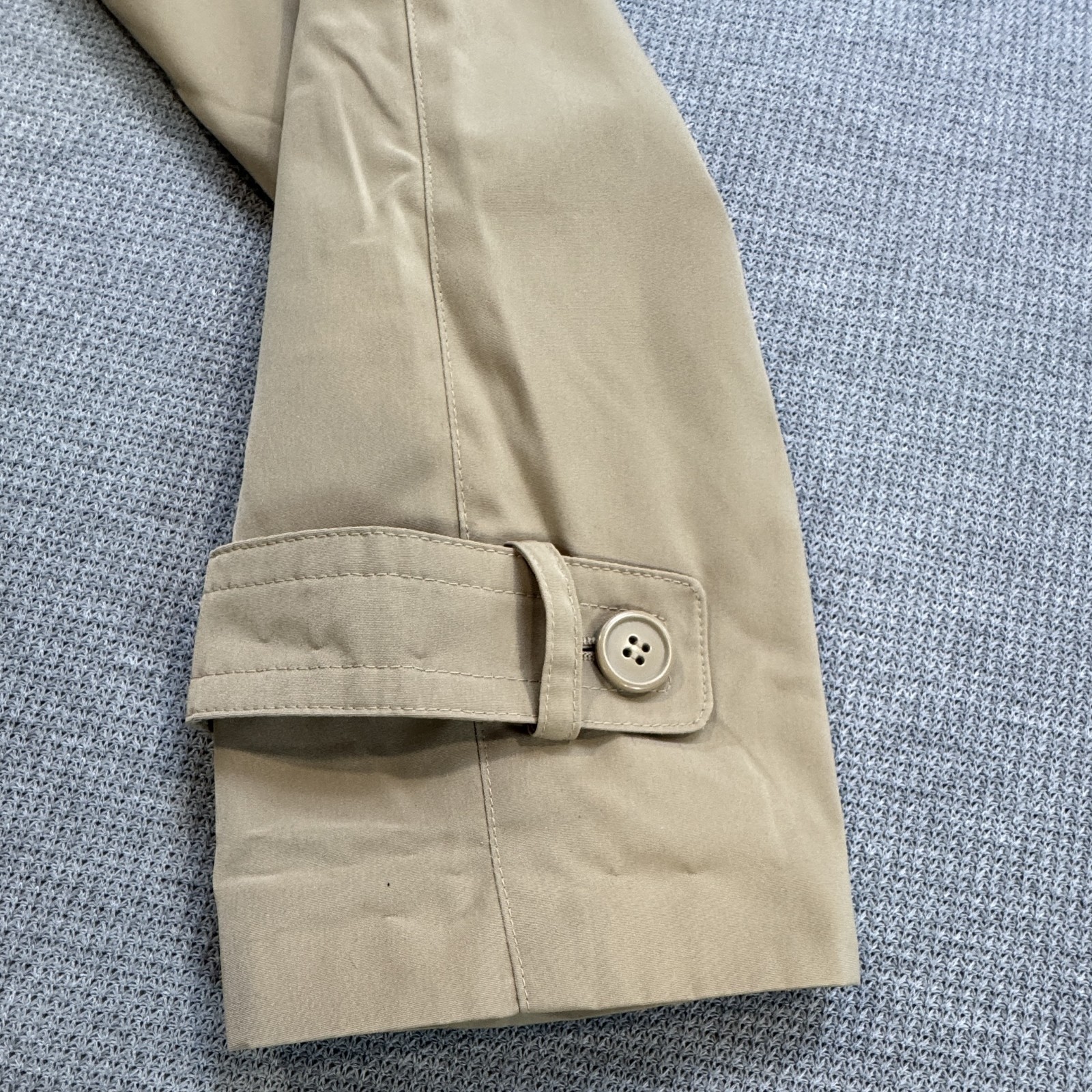 Towne Collection Womens Size L Khaki Trench Coat Belted Padded Shoulder NWT