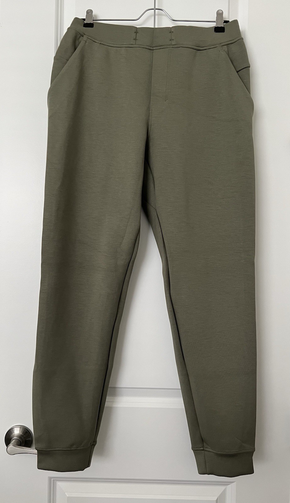 Lululemon Smooth Spacer Jogger Size Medium NWT