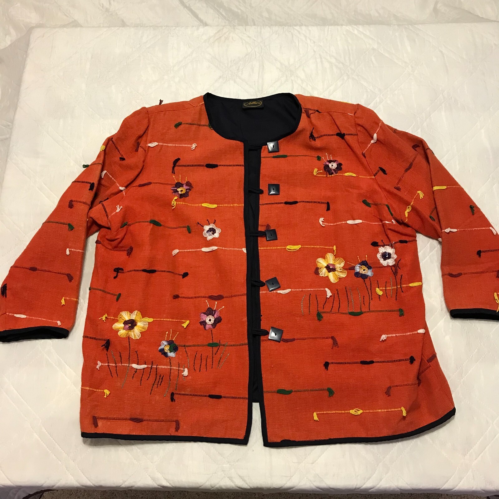 Vintage 90s Allure floral print jacket pit to pit 28 inches