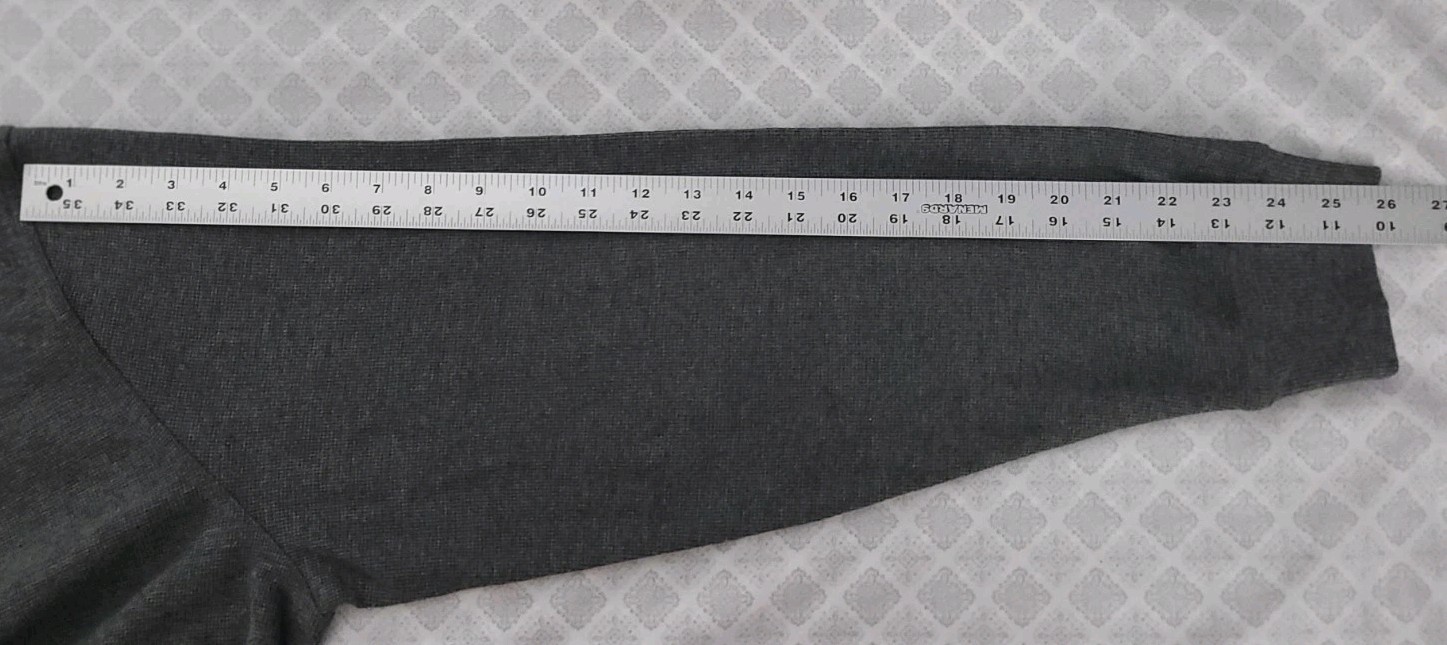 Men’s LL Bean Dk Gray Long Sleeve 3-Button Thermal Henley Size XL REG 502224 NWT