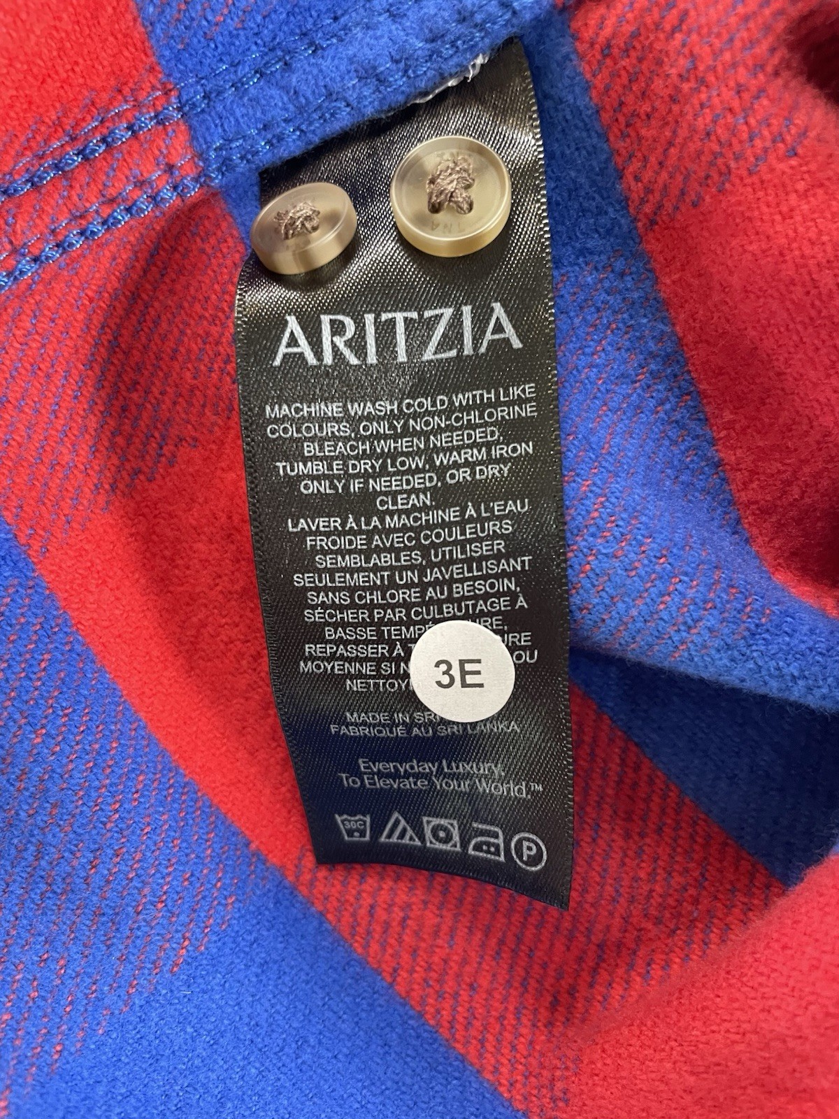 Aritzia TNA Radcliff Flannel Shirt Oversized Red Blue Buffalo Check M