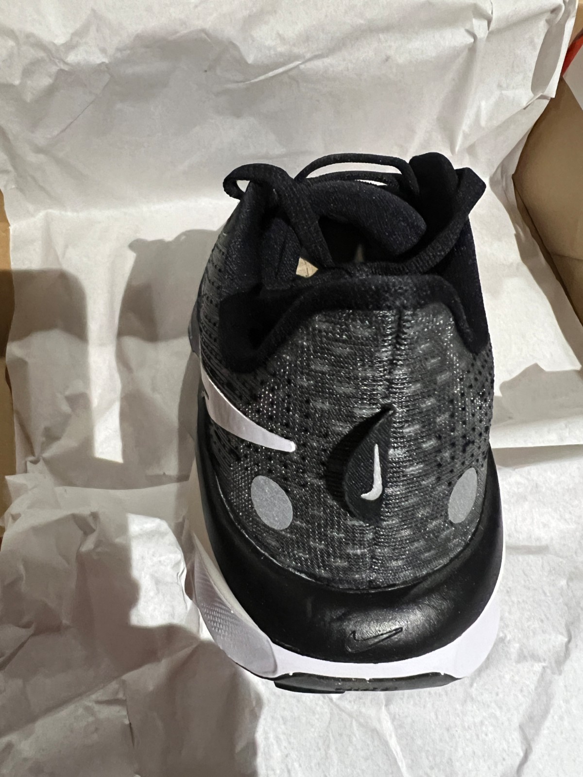 WMNS NIKE VOMERO 17 FB8502 001 SIZE 6~10
