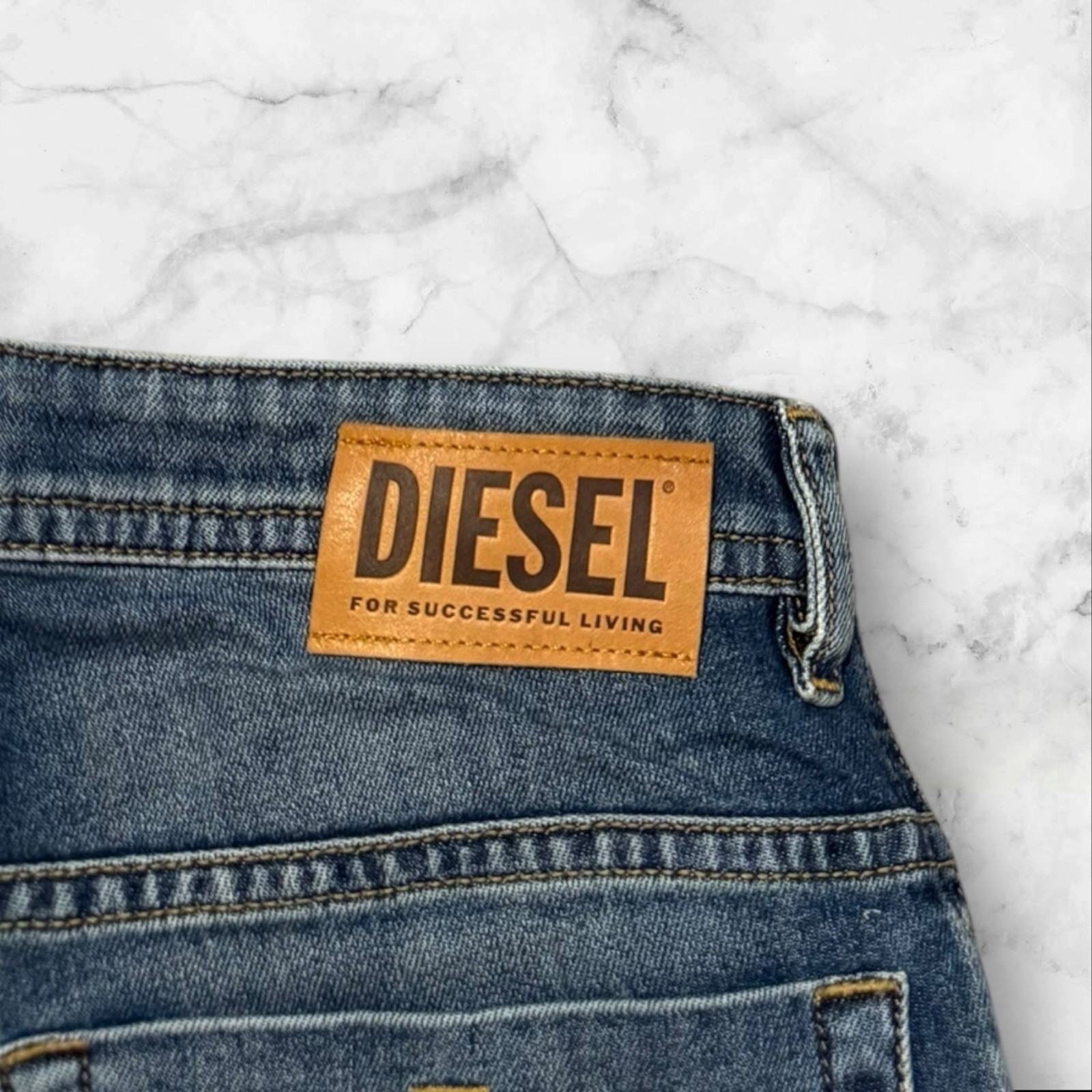 Mens Denim Blue Diesel Industry Thommer Slim Fit Jeans – Size 32L (W32 L34) R228