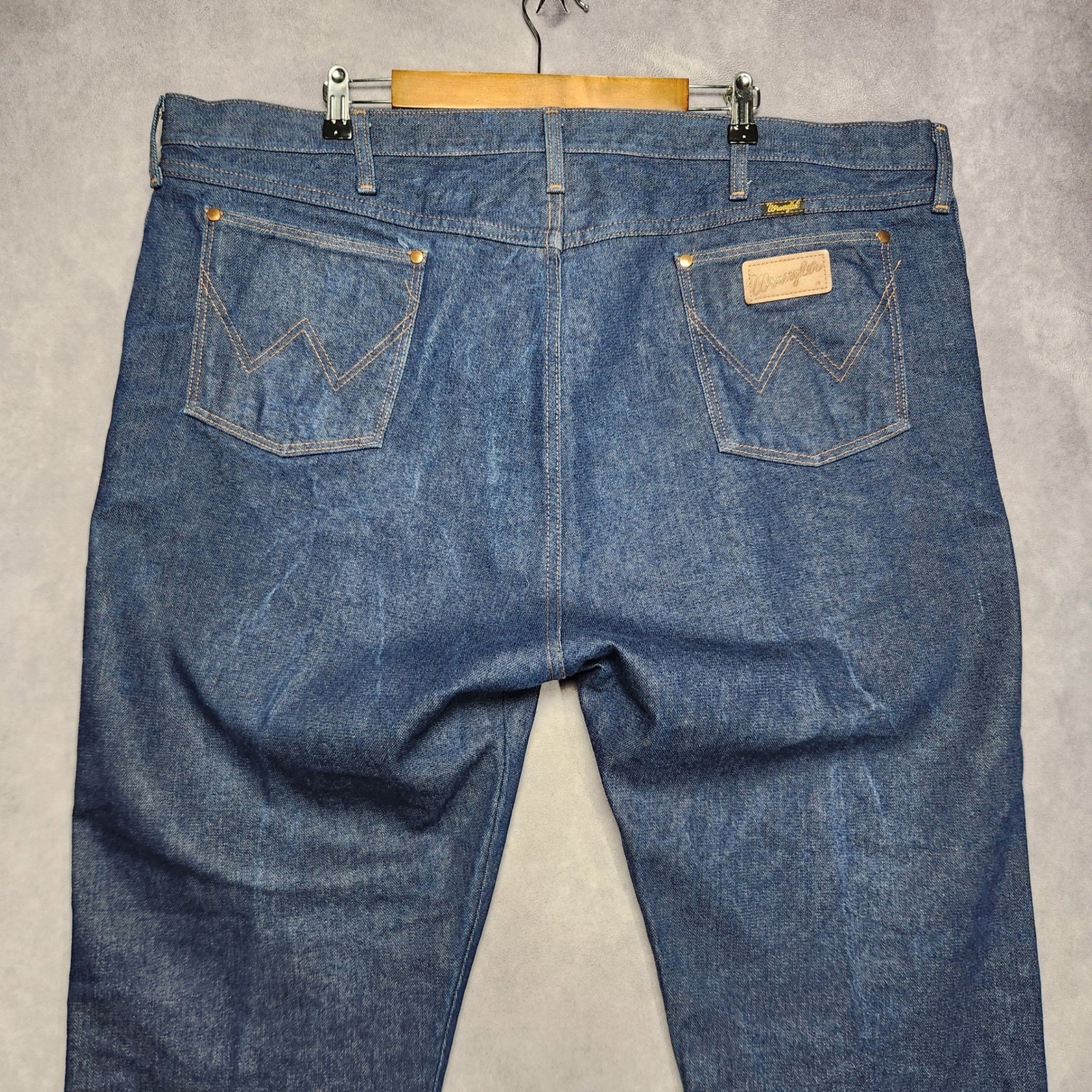 Wrangler 13MWZXS Cowboy Cut Jeans Mens 46 to 48×32 Blue Denim Straight Leg USA