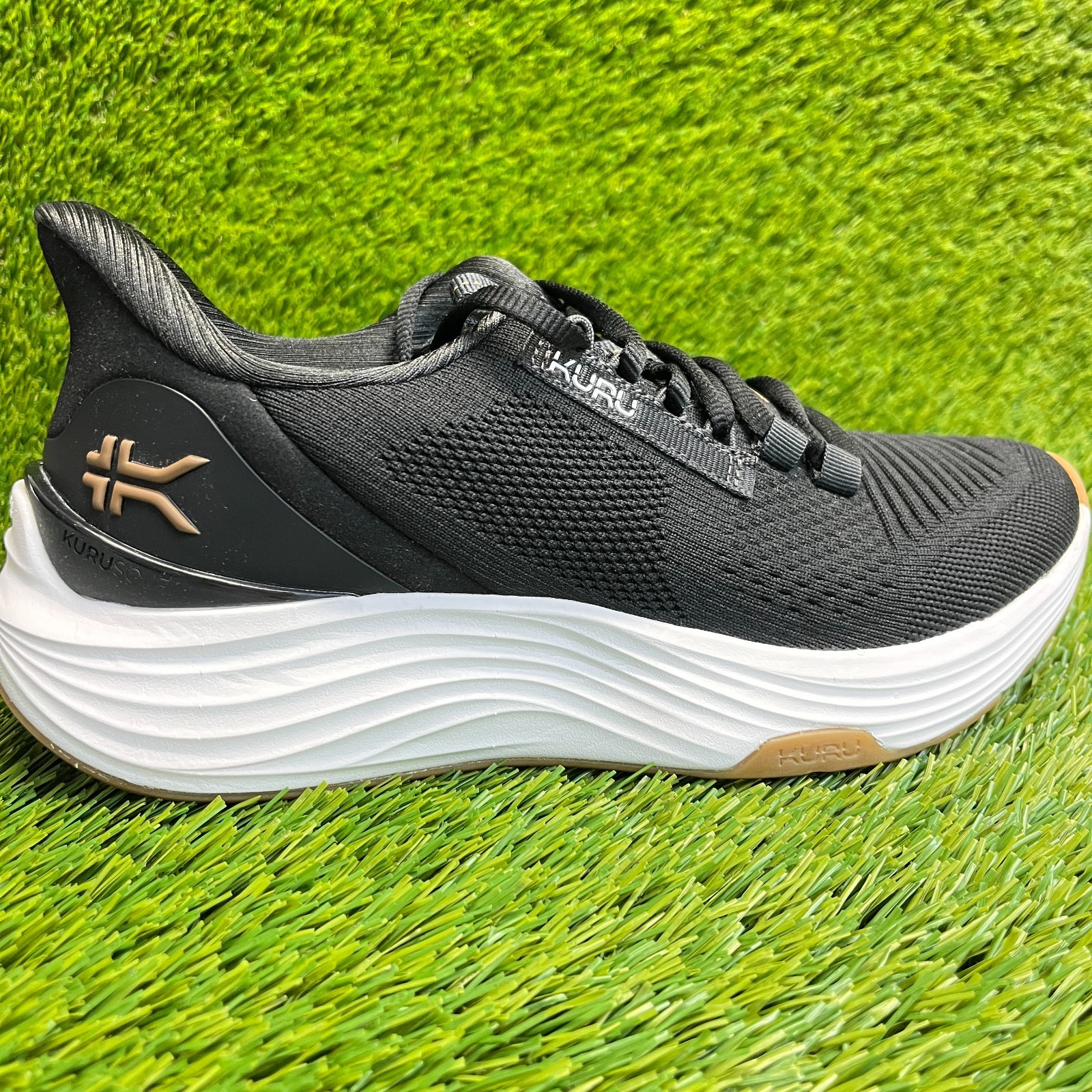 Kuru Atom 2 Womens Size 8 Black White Athletic Running Walking Shoes Sneakers