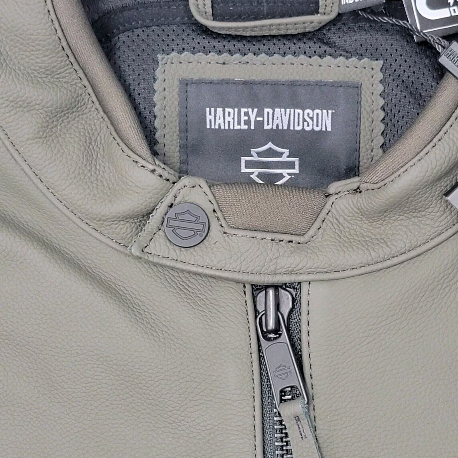 Harley-Davidson® Paradigm Triple Vent System 2.0 Men Leather Jacket Sz 2XL 98003