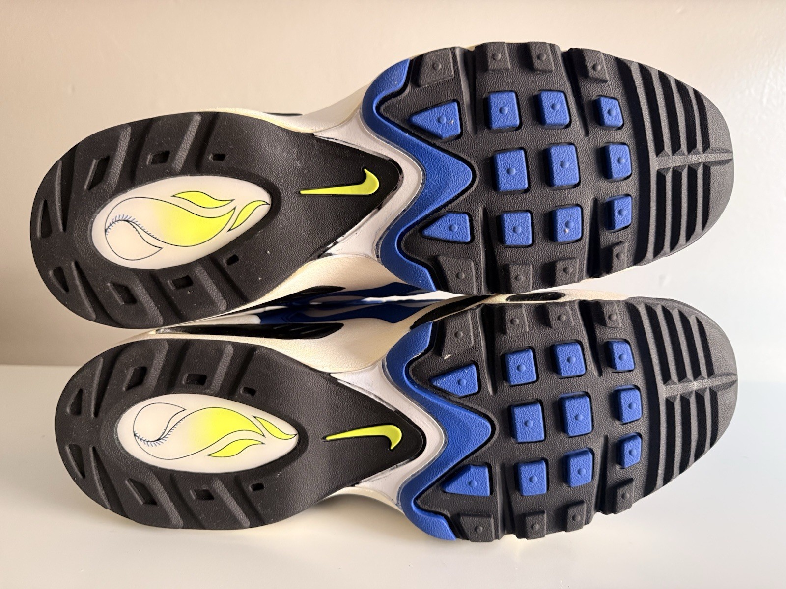Nike Air Griffey Max 1 DJ5161 400 Varsity Royal Black-Volt (Men’s 10) NEVER WORN