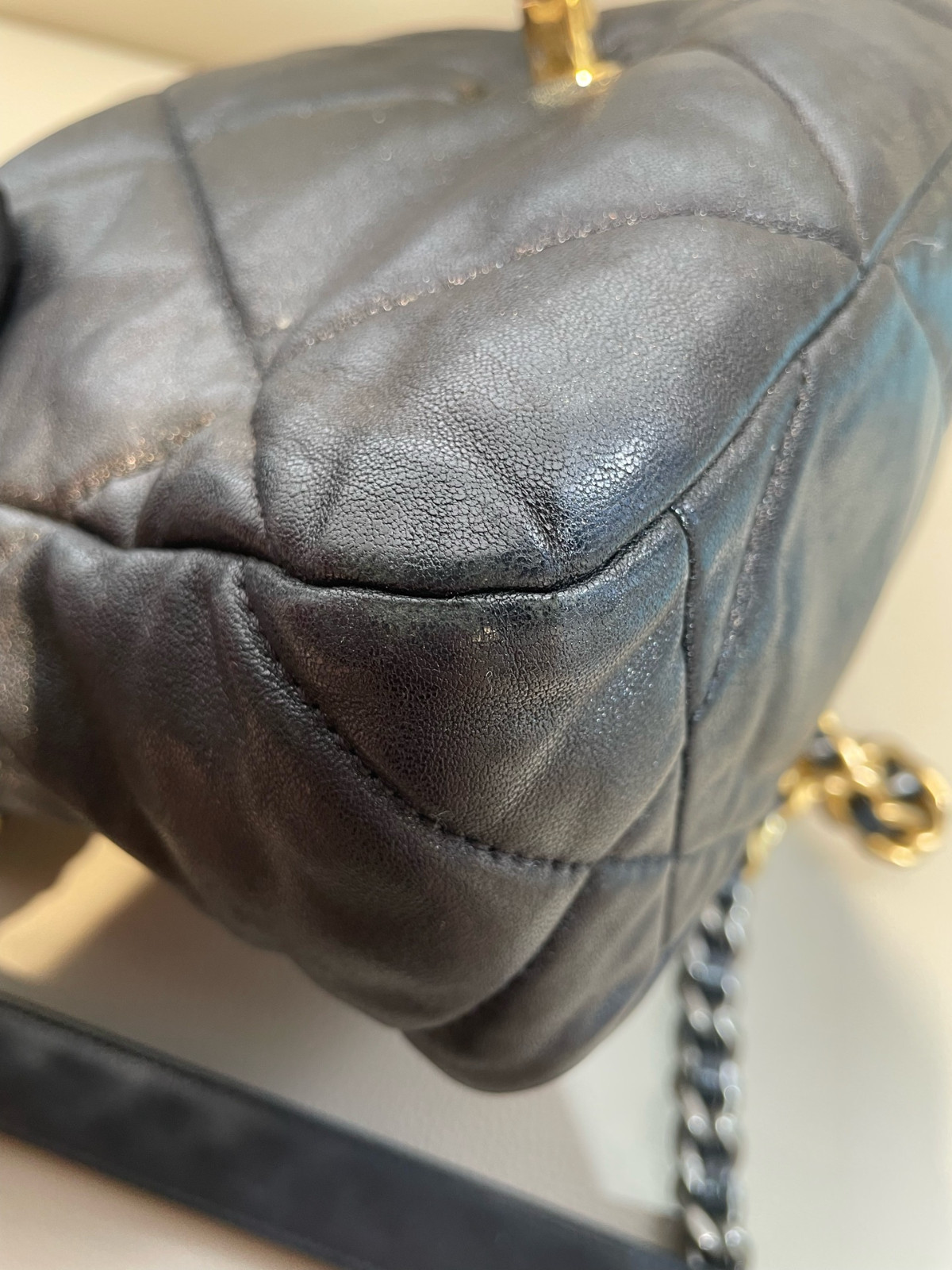 Chanel Small 19 Bag Lambskin Crossbody Bag (24.5×9×17)cm