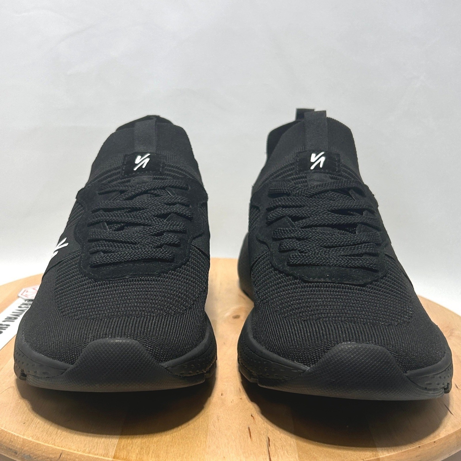 Rival Reign Men’s Black Lightweight Breathable Sneakers NWOB – 13/47.5 EUR