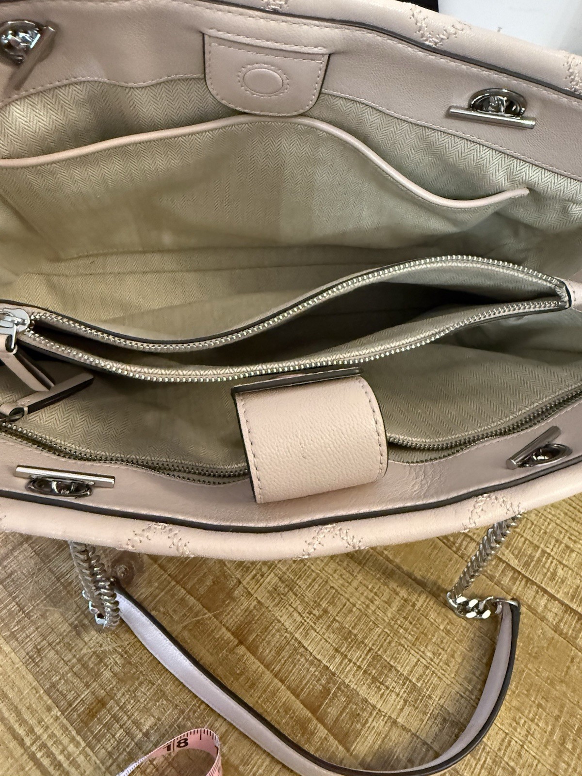Tory Burch Quilted Leather Willow Tote in Blush Pink