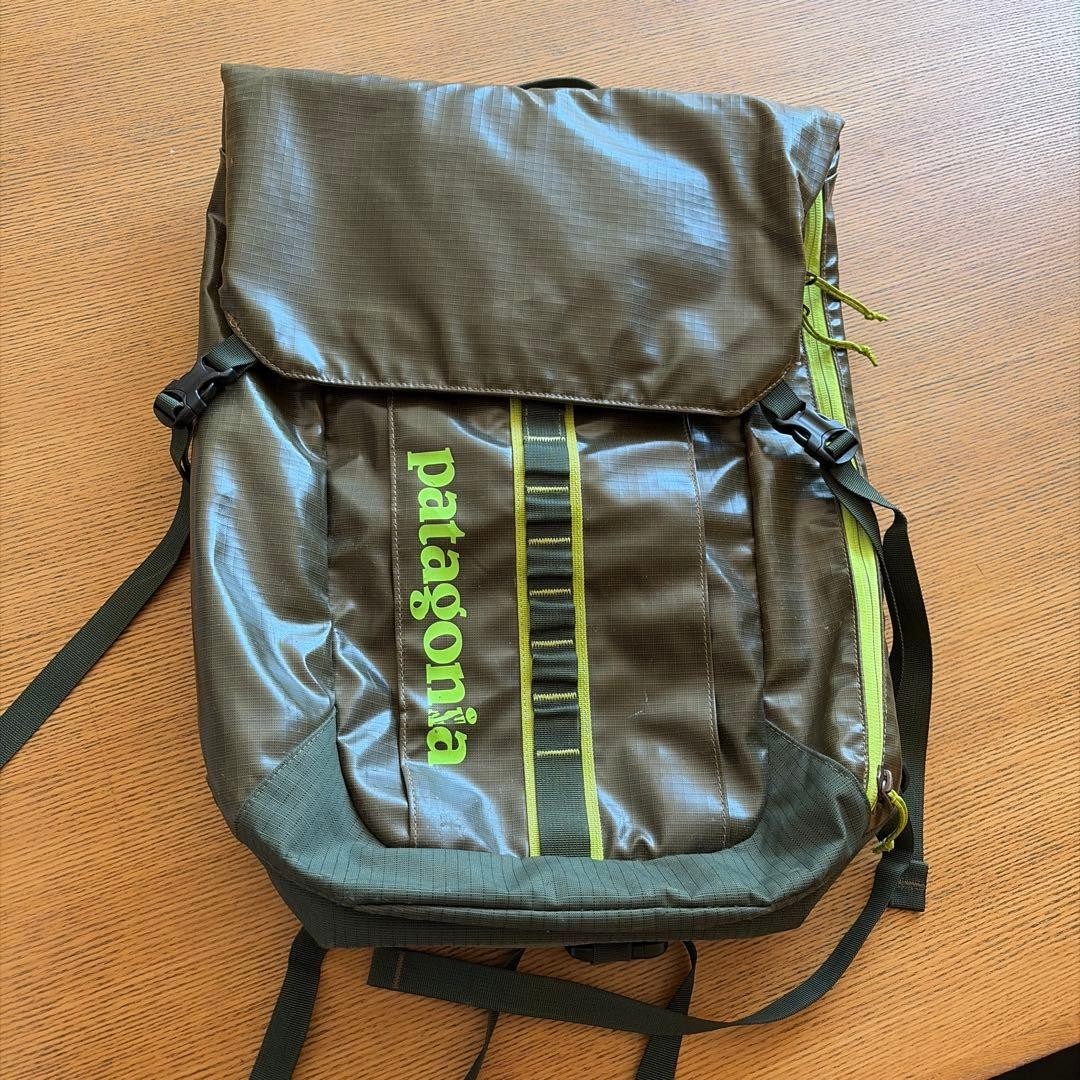 PATAGONIA Black Hole Pack 49331 US 19.7×13.0in Green Durable Backpack Used Japan