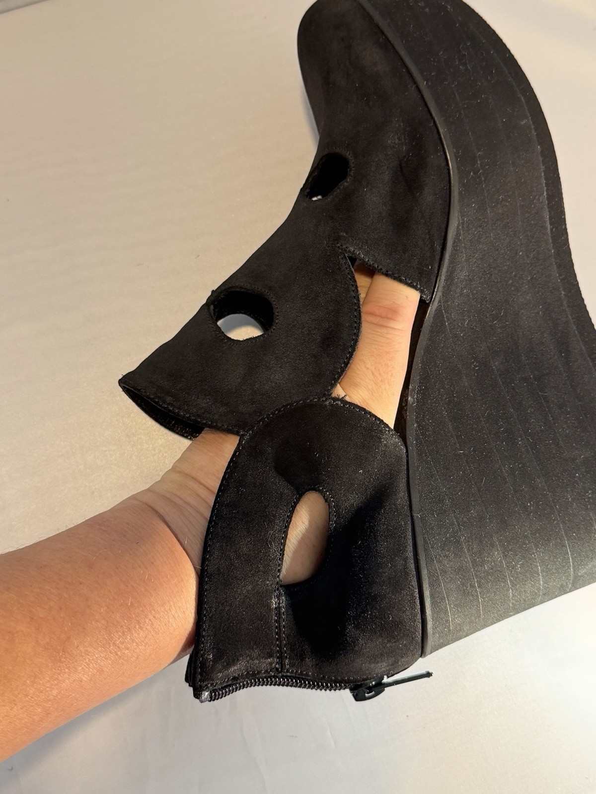 Robert Clergerie Paris Sz 8 Designer Black Suede Platform Heels Wedges Women