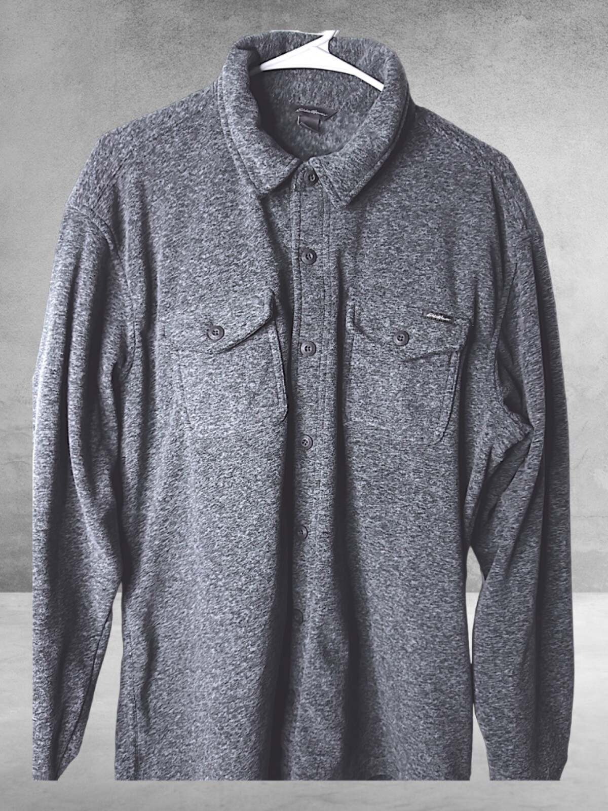 Eddie Bauer Large Button Down 2 Front Pockets Gray Heather Collared