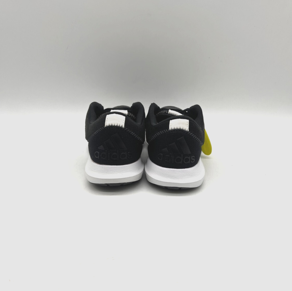 adidas element refresh 3 W Black/Gray Running wmn’s size 6 US-37 1/3 EU BY2886