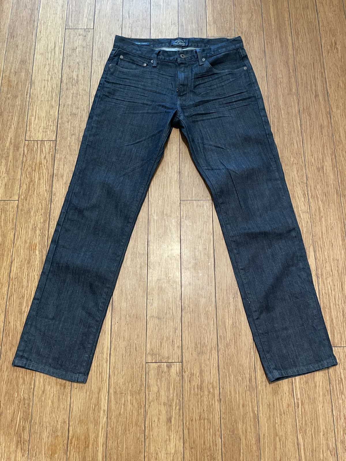 Lucky Brand Jeans Men 32×32 Blue Dark Wash Candiani Denim 221 Original Straight