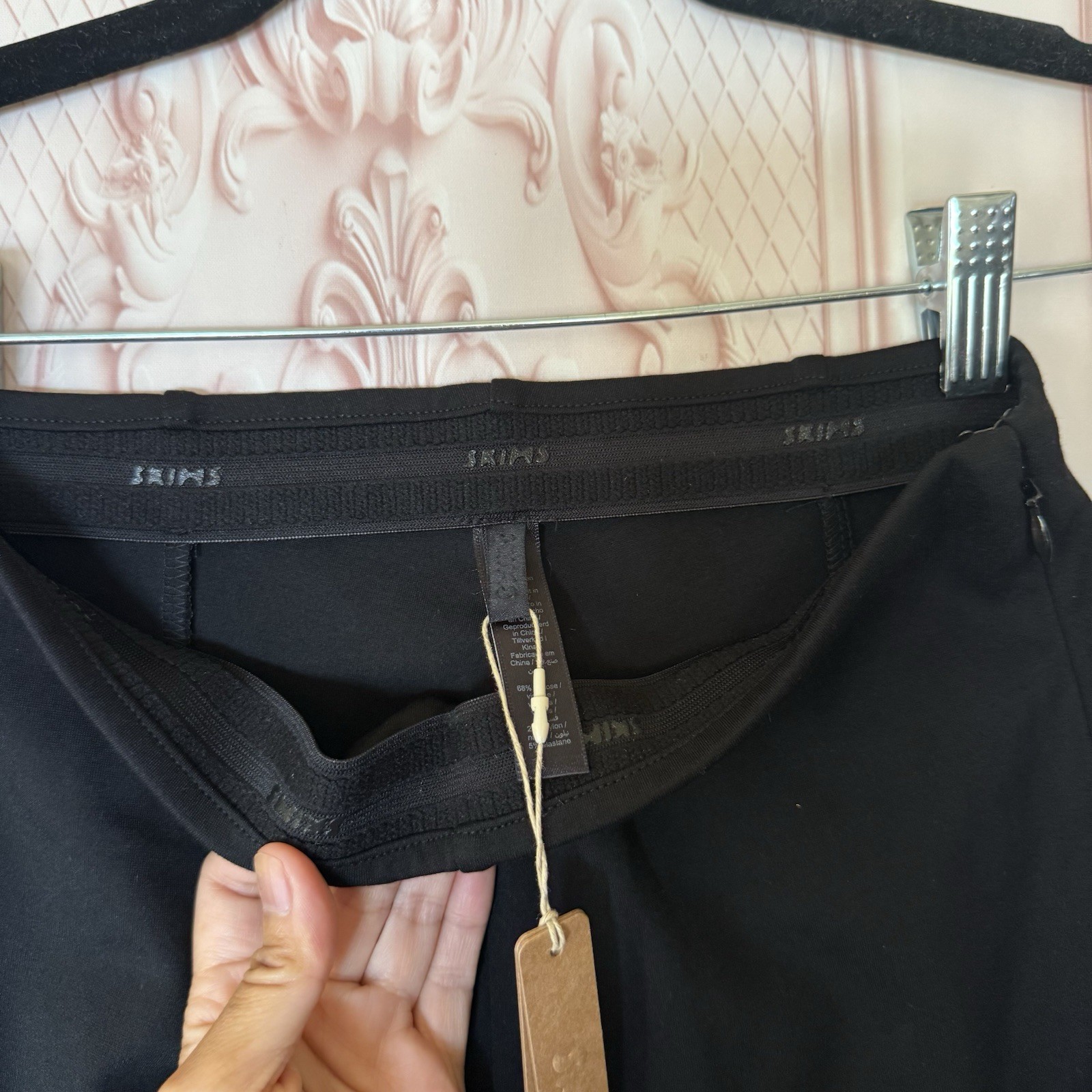 SKIMS The Essential Pants High Waist Legging Obsidian Black Size S NWT $138