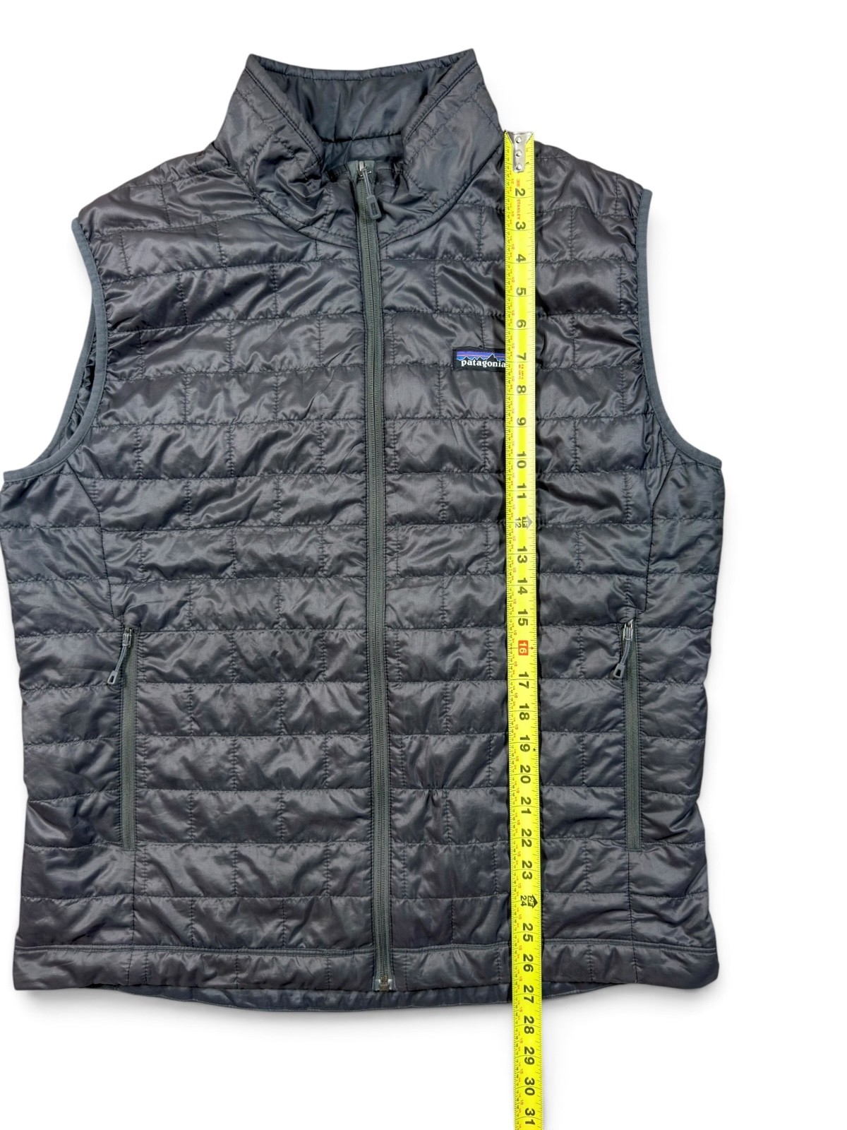 Patagonia Nano Puff Vest Men’s Size L Gray