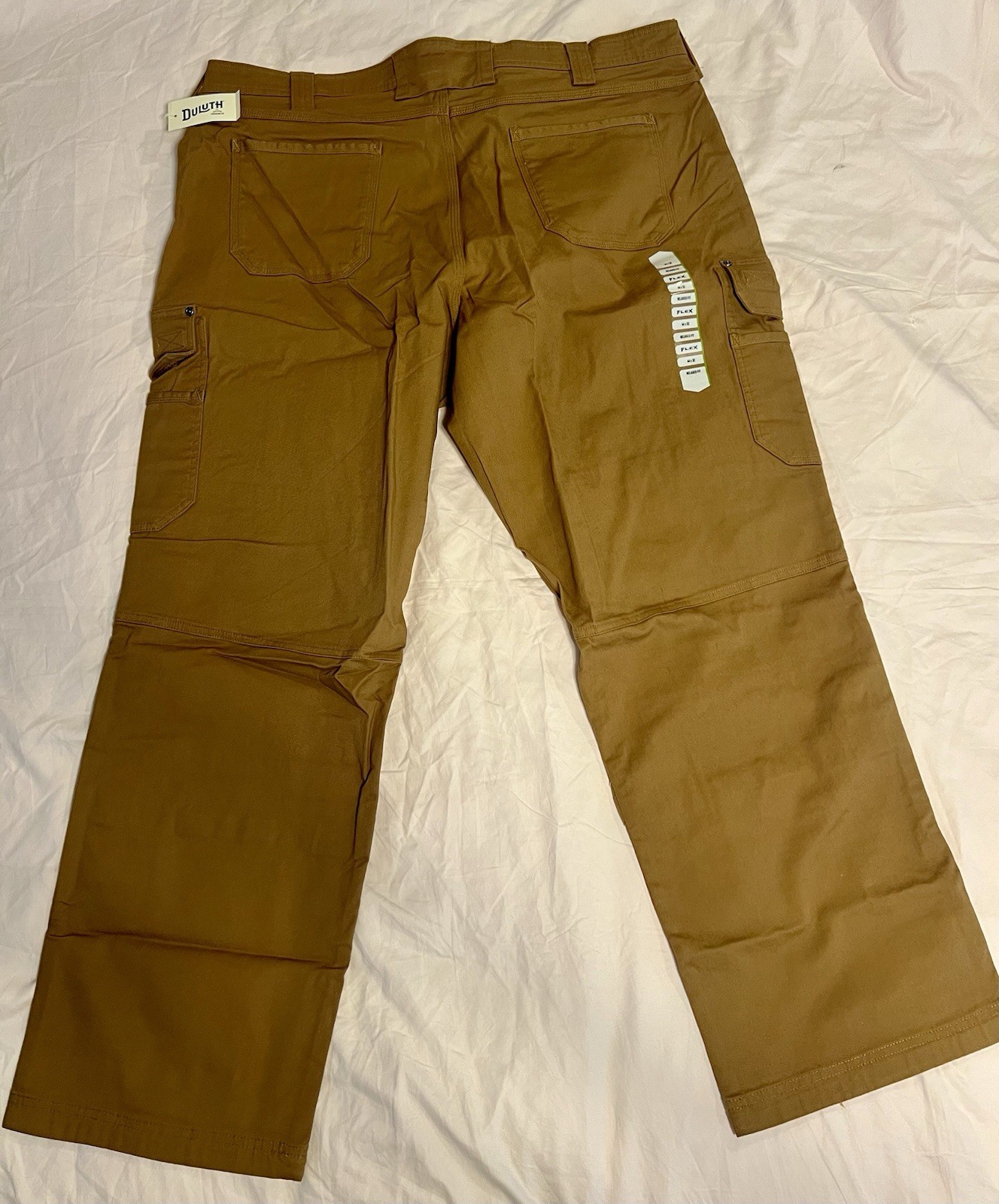 New Duluth Trading Fire Hose Ultimate Cargo Work Mens Pants 44×32 NWT Tan