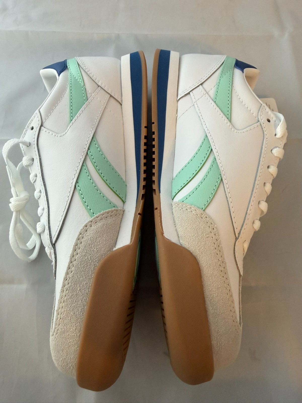 Reebok Unisex Campio XT Sneakers – White/Blue/Aqua, Size Men-6.5 Women-8 NEW