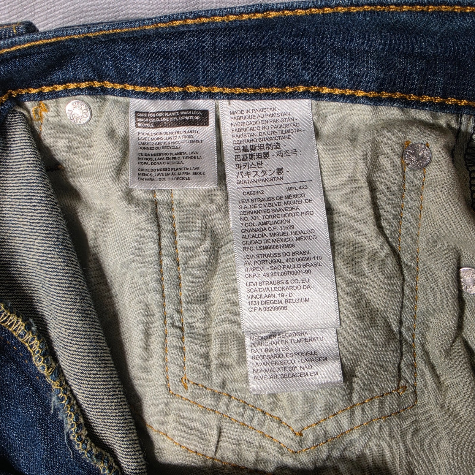 Levi’s 513 Mens 34×30 Slim Straight Jeans Medium Wash Blue Stretch Denim Jean