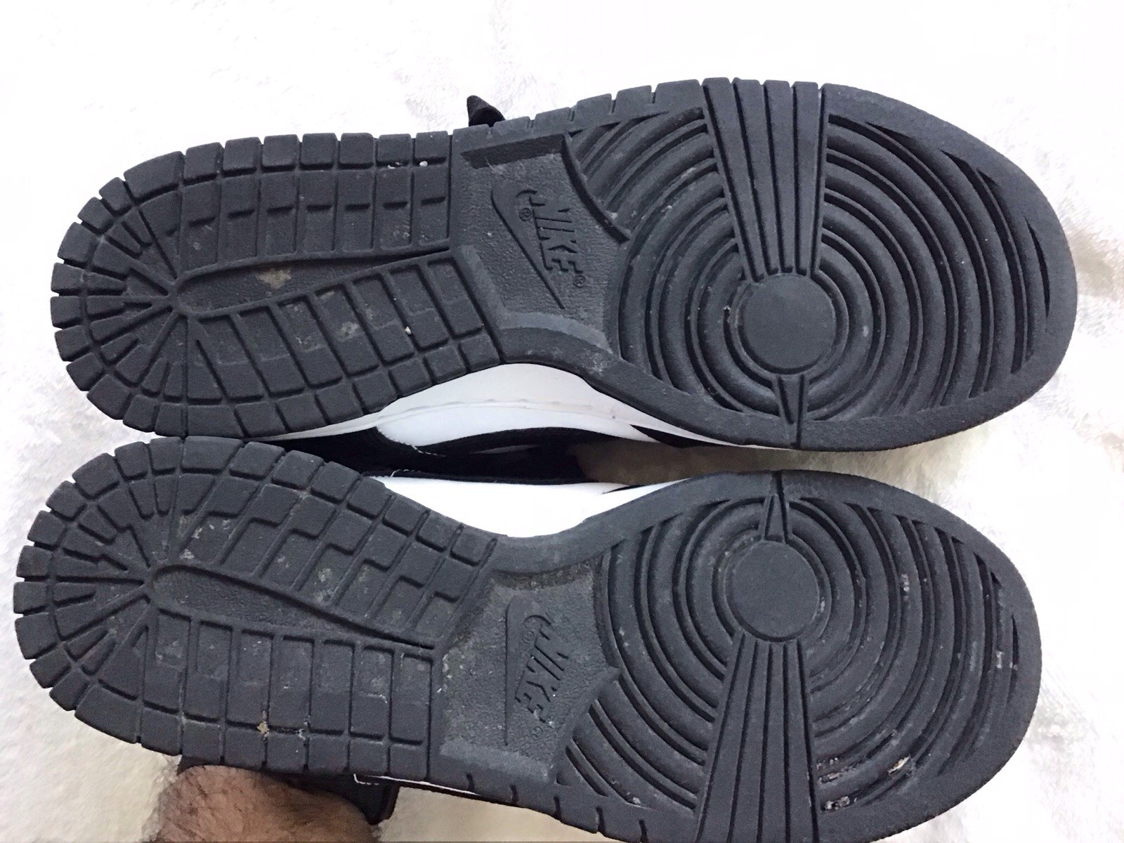 Nike Dunk Low Black/White Panda US 9 Leather Lace-Up Sneakers DD1391-100