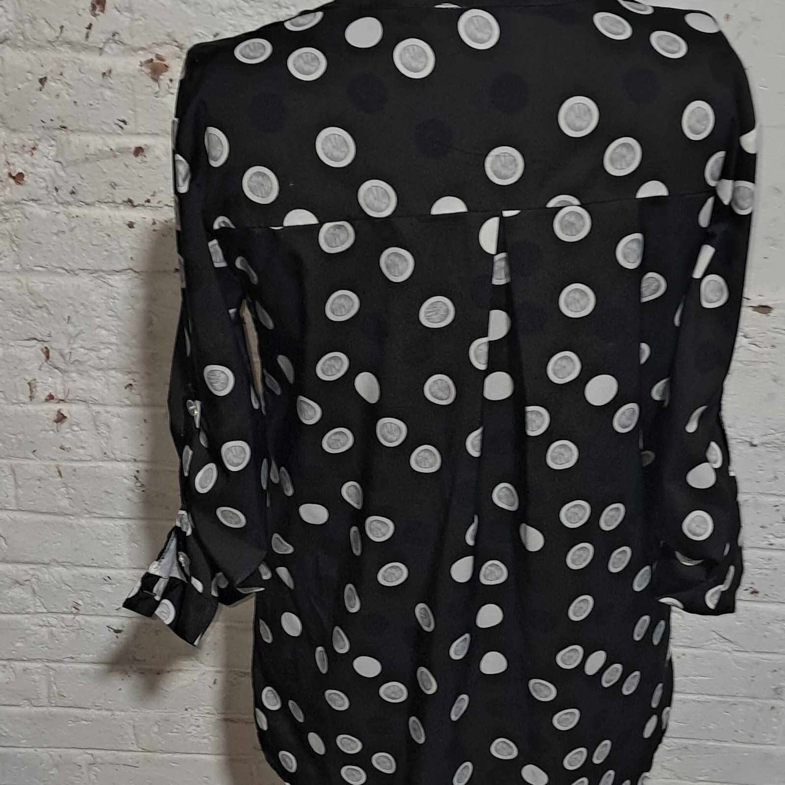 Black White Polka Dot Collared Button Front 3/4 Sleeve Lightweight Blouse S