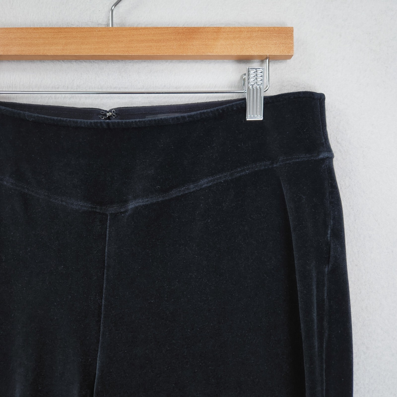 J Crew Pants Womens Extra Large Black Velvet Mario Bellucci Italian Skinny Leg