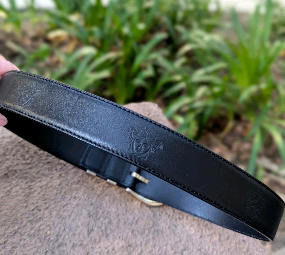 GIANNI VERSACE 90’s Silver Buckle MEDUSA Belt Black Leather Size 27 28 29 30 31″