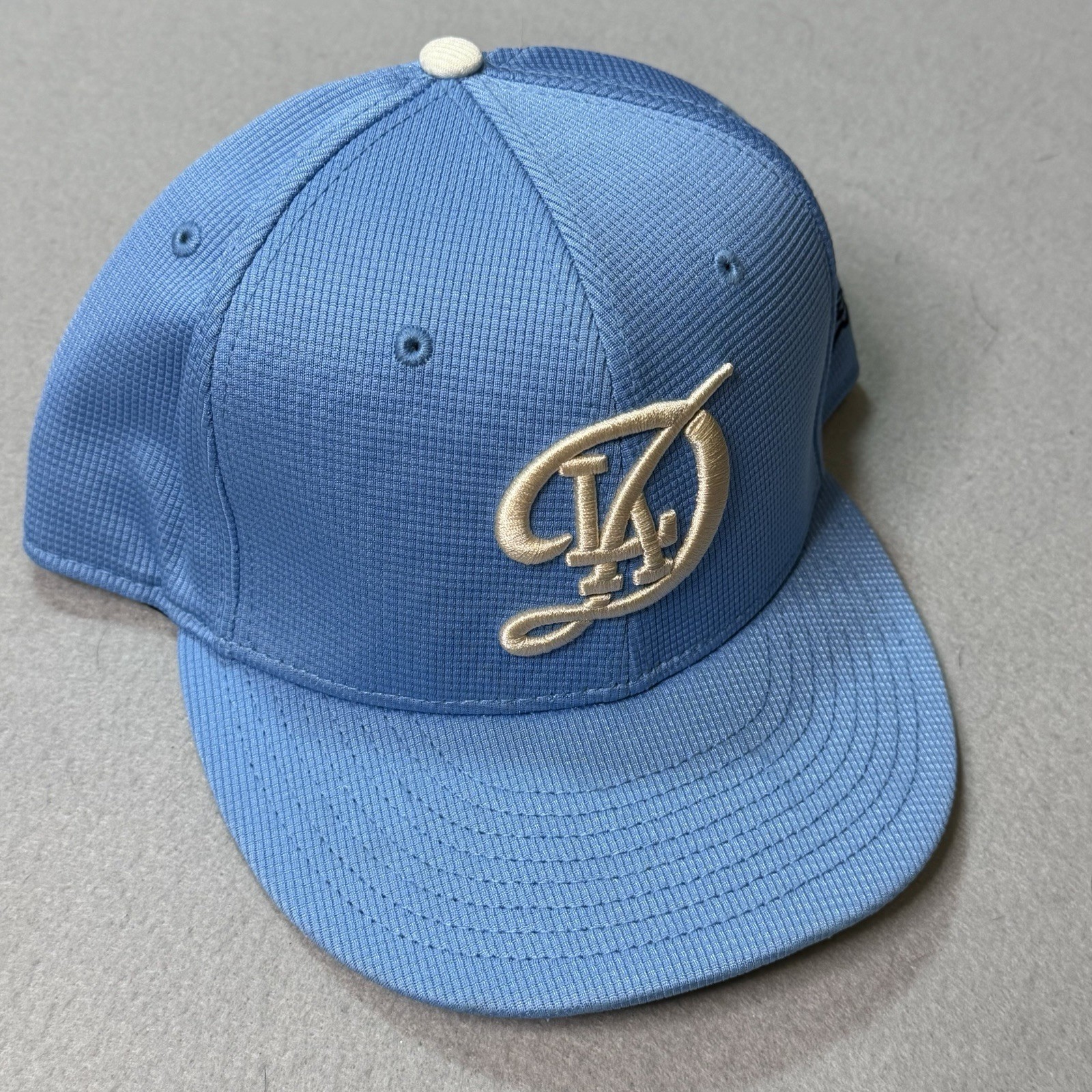 NEW ERA Los Angeles Dodger Cap BLUE Men’s Player Exclusive Sz8 63.5CM