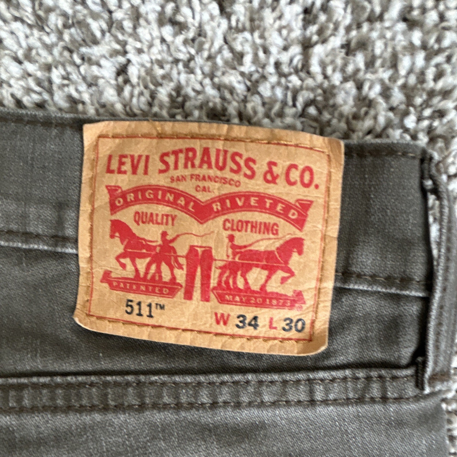 Levi’s Men’s Slim Fit Gray Dark Wash Denim Jeans Low Rise 5-Pocket Zip Fly