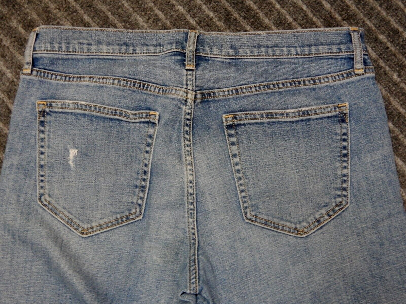 GAP Best Girlfriend Denim Jeans Patches Mid Rise Size 30 Inseam 26.5 in EUC
