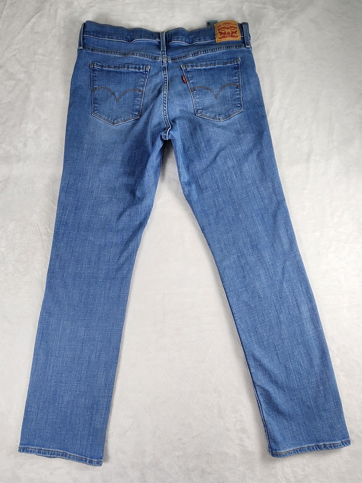 Levis Jeans Womens 32 Medium Blue 314 Shaping Straight Mid Rise Stretch Denim