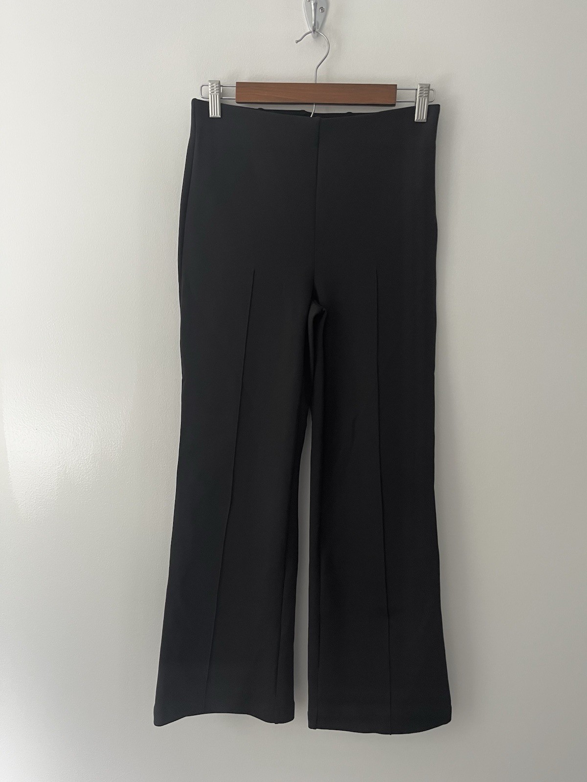 Lululemon Stretch Spacer High Rise Cropped Seamed Flare Pants Black Small