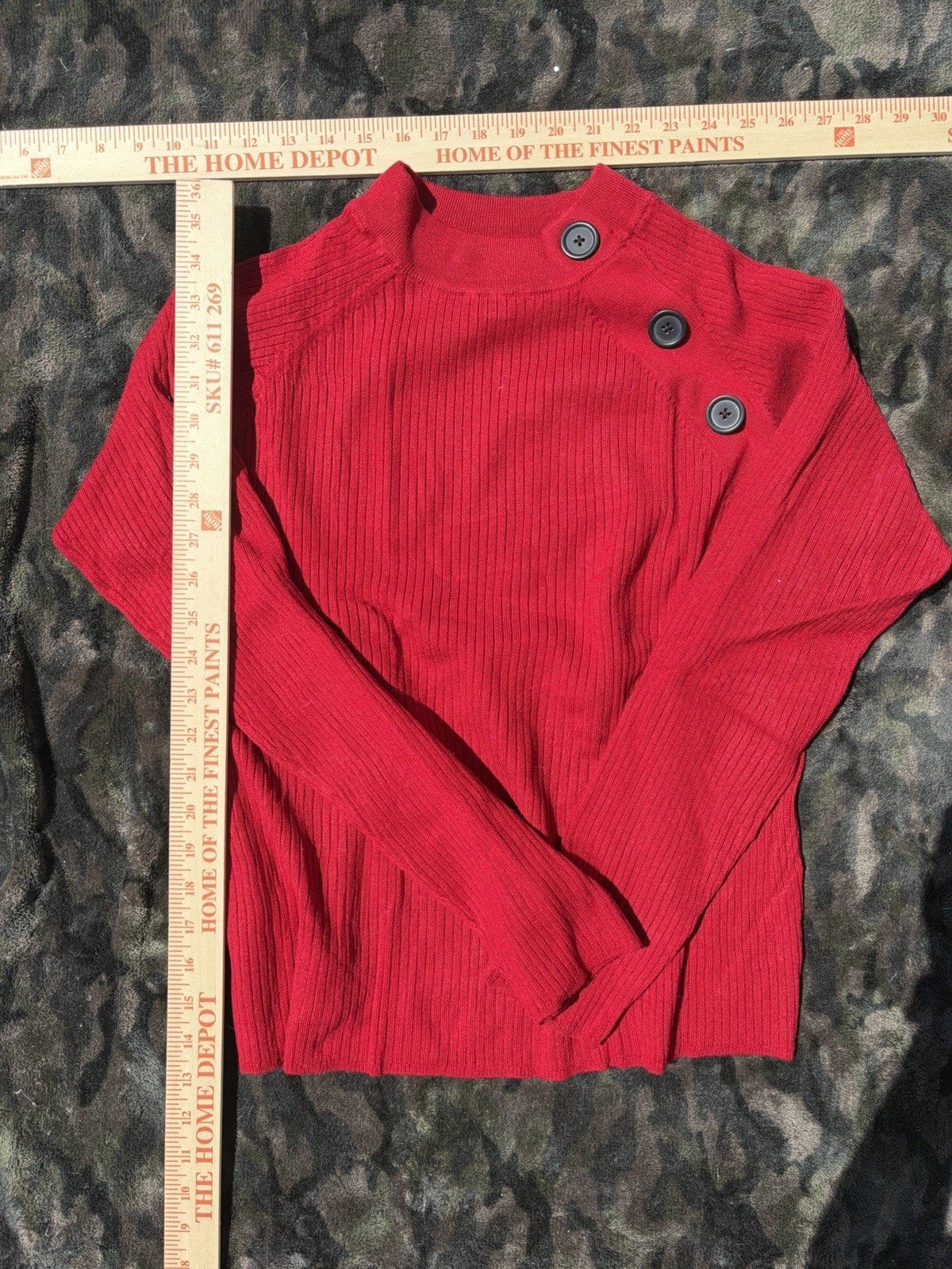 dressbarn Red High Neck Ribbed Pullover Sweater Button Accent Size S Knit 198
