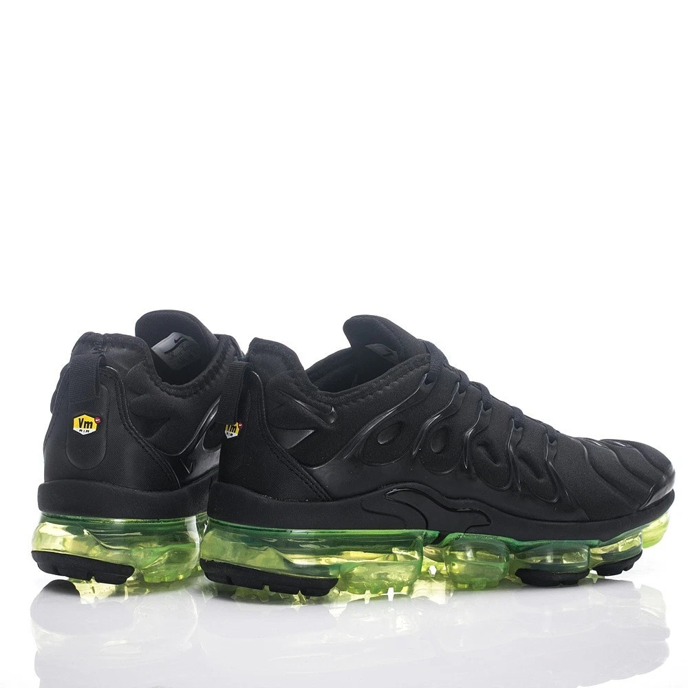 Nike Air VaporMax Plus Men’s Black Green Shoes New with Box