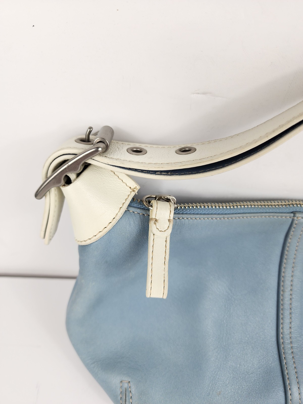 Vintage Coach 9564 Blue Leather Ergo Shoulder Bag Purse White Trim Hobo Baguette