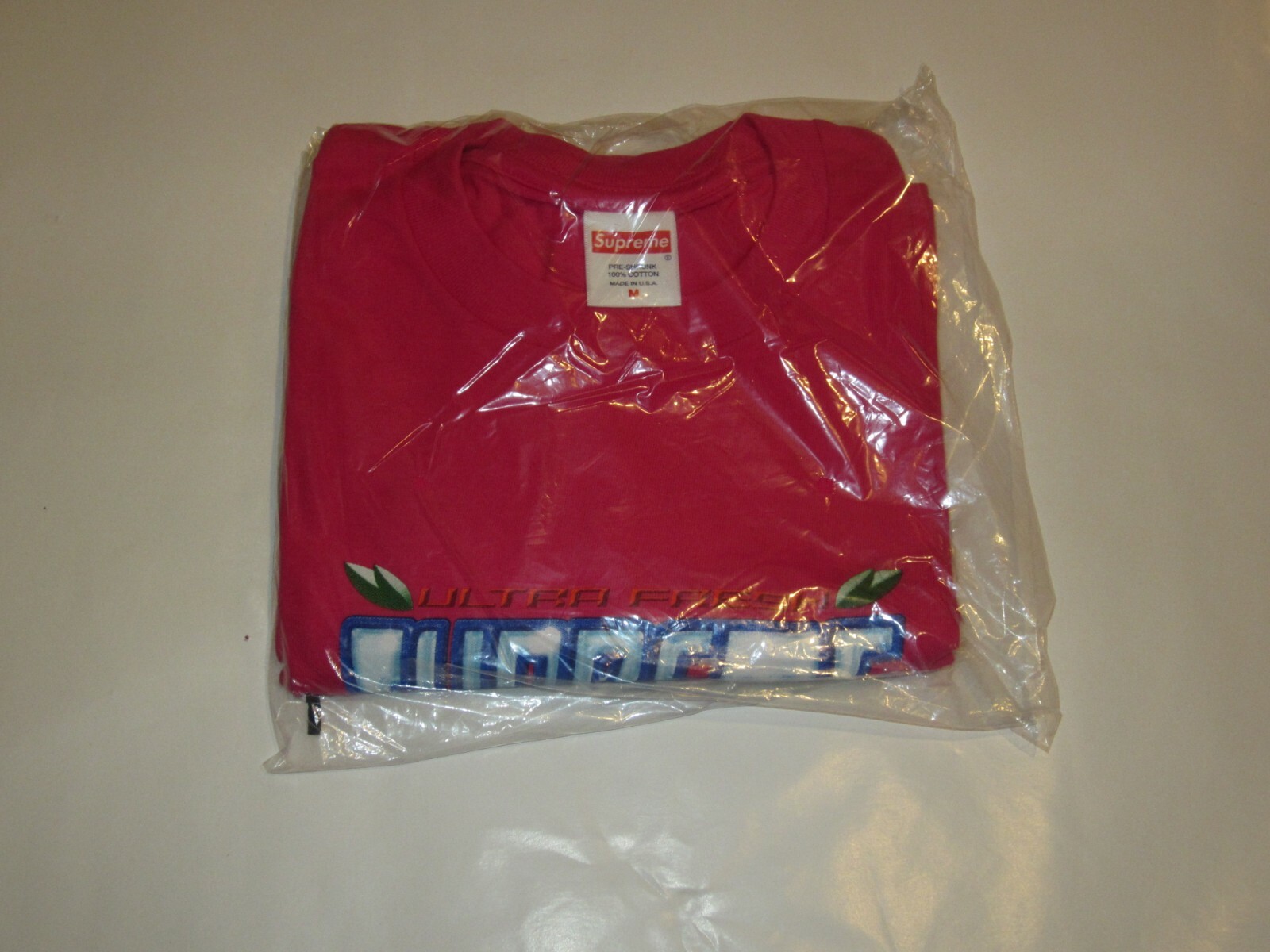 SUPREME New York Ultra Fresh Tee Shirt Pink Men’s Medium NEW! F/W 2020