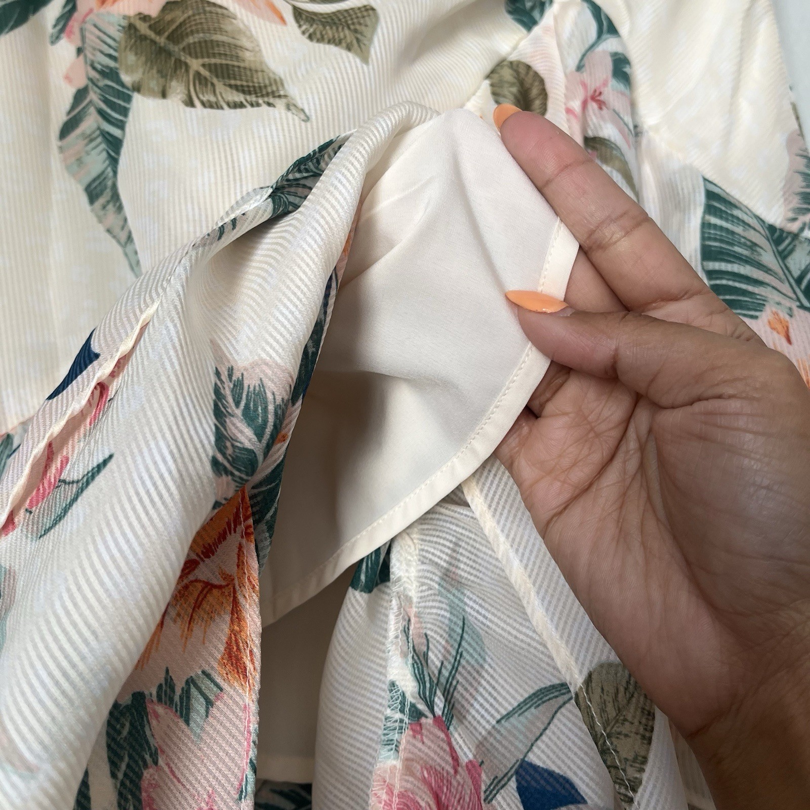 Guess Maritza Floral Tropical Print Asymmetrical Hem Ruffle Skirt sz Medium