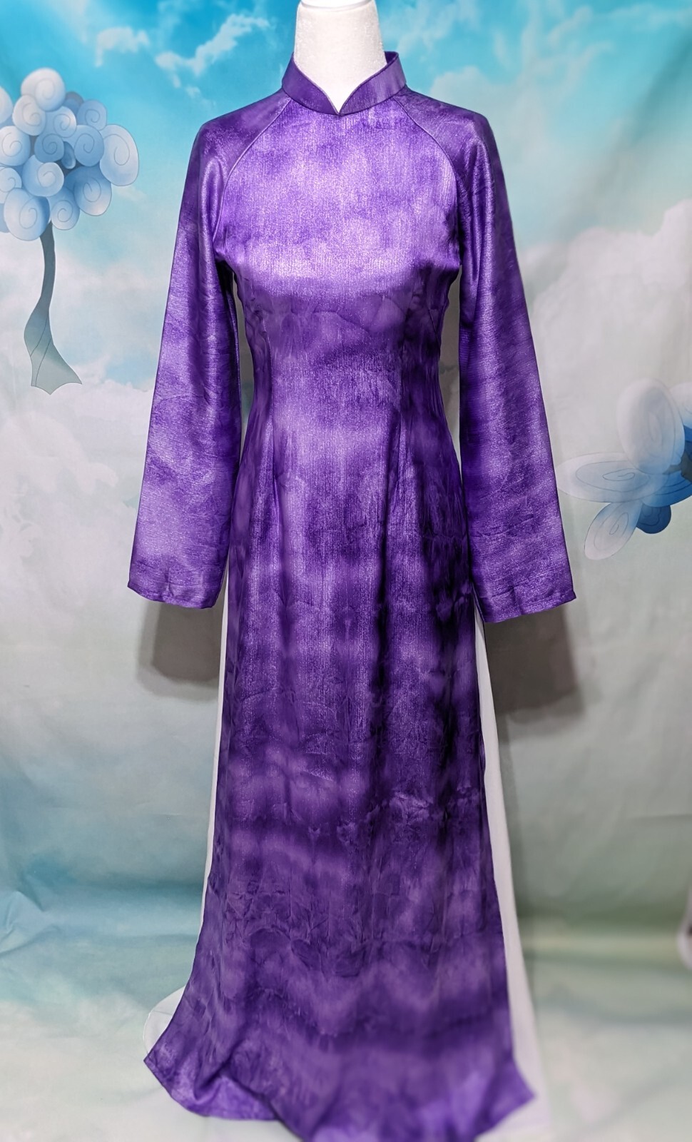 Áo Dài XL Lụa Thái Tuấn Ánh Kim Tuyến Tím – Ngực 95 cm, Eo 82 cm