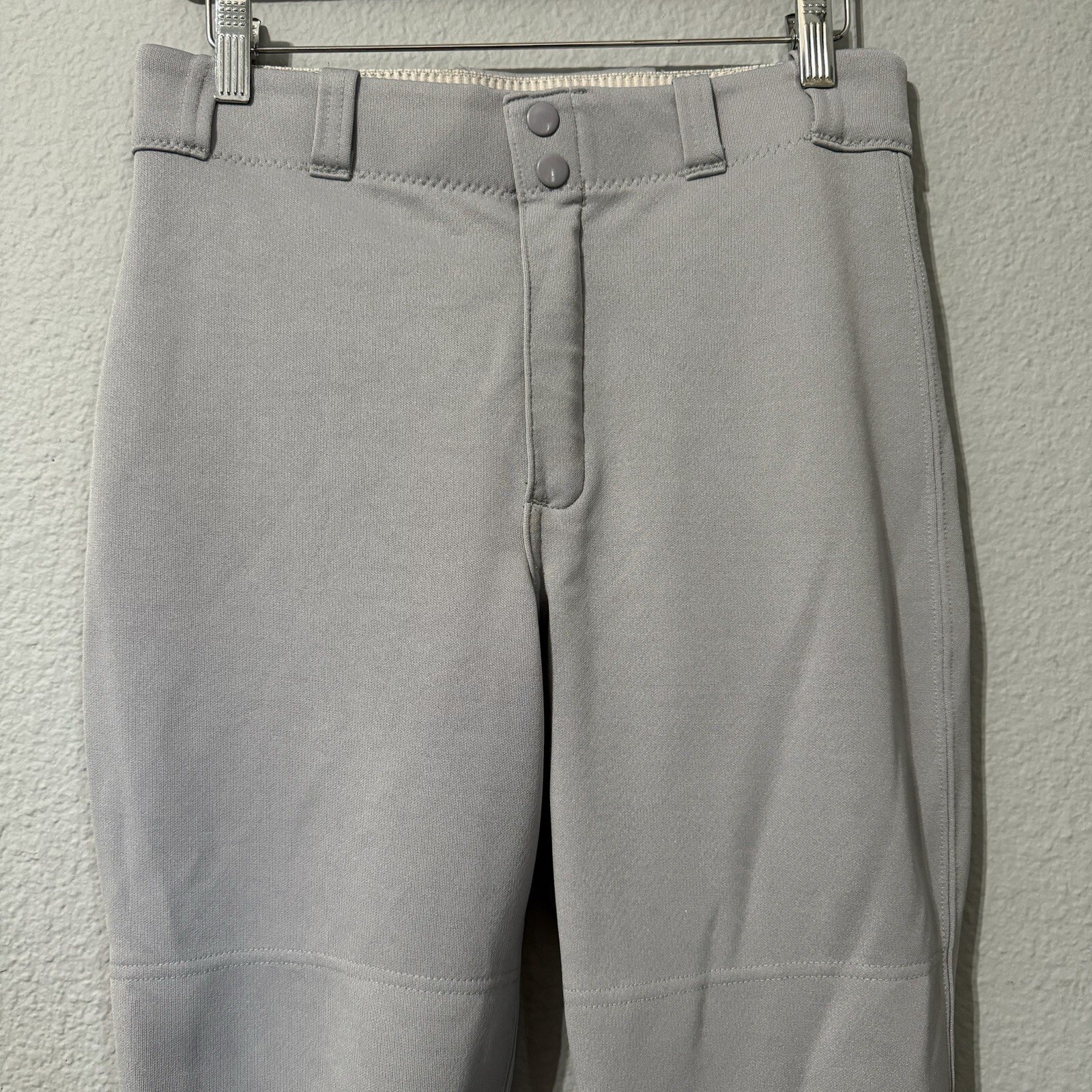 Majestic Unisex Youth Light Gray Baseball Shorts Size L Sporty Athletic Outfit