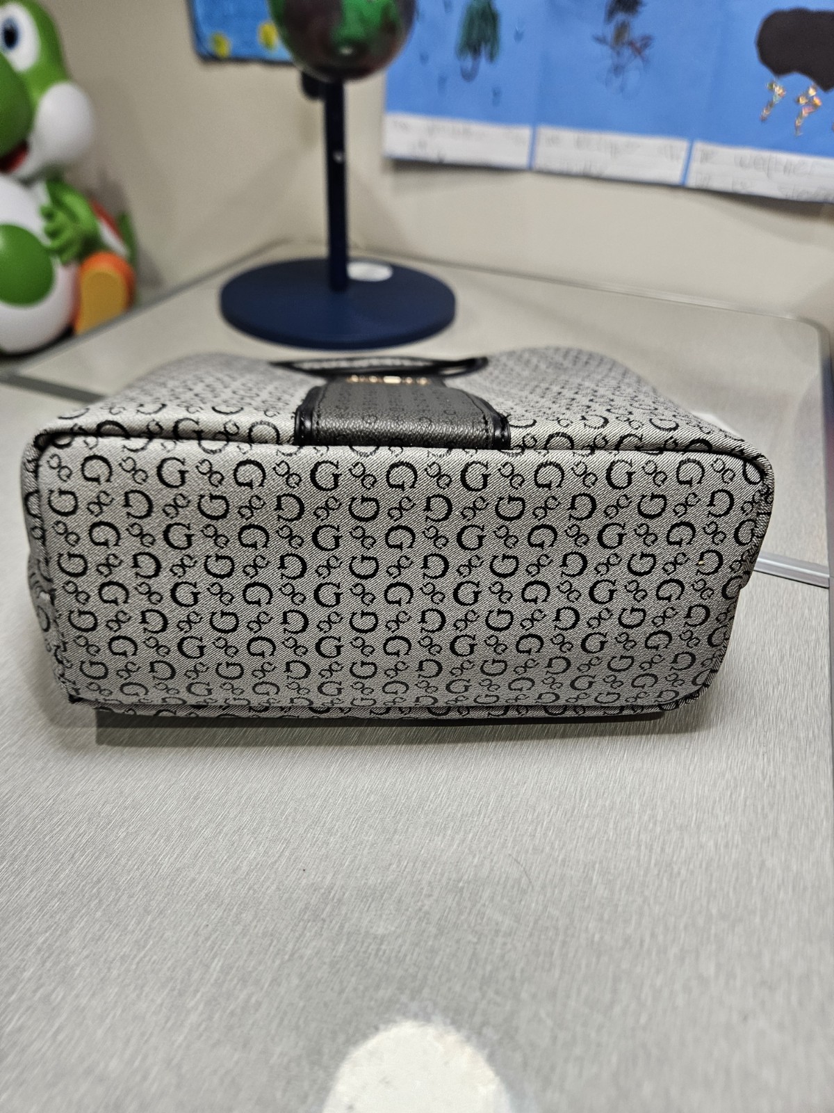 NEWGuess RCS9478081 Black Multi Monogram Suma Travel Insulated Cutout Lunch Tote