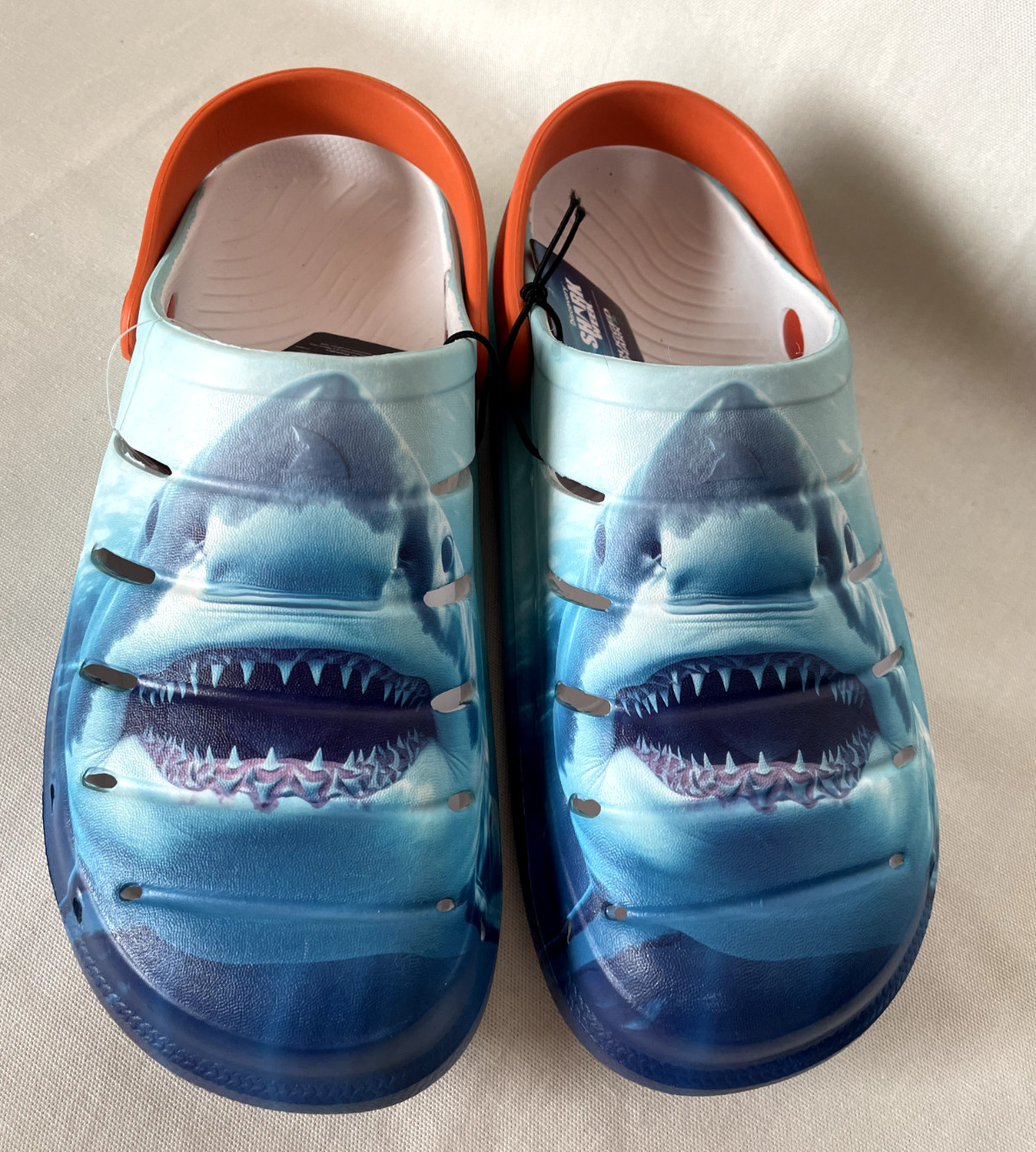 RUGGED SHARK Men’s Shark Week Comfort Clogs Discovery Channel Shark Week, NWT