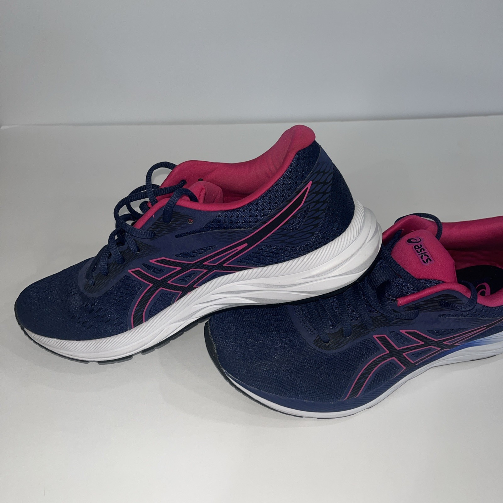 Asics Gel Excite 6 Running Shoes Women’s 9 Navy/Pink Sneakers 1012A150