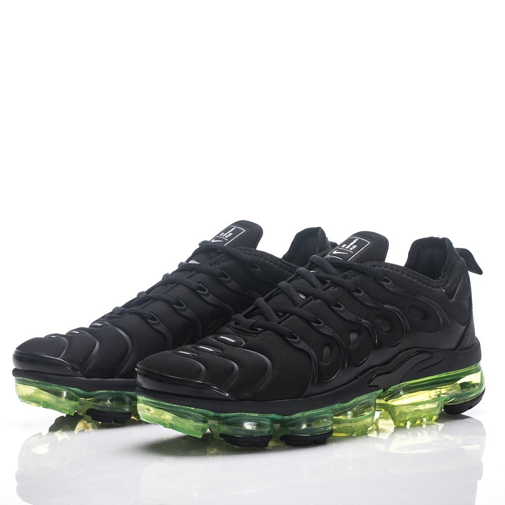 Free Shipping Nike Air VaporMax Plus Black Green Men’s Running Shoes New Arrival