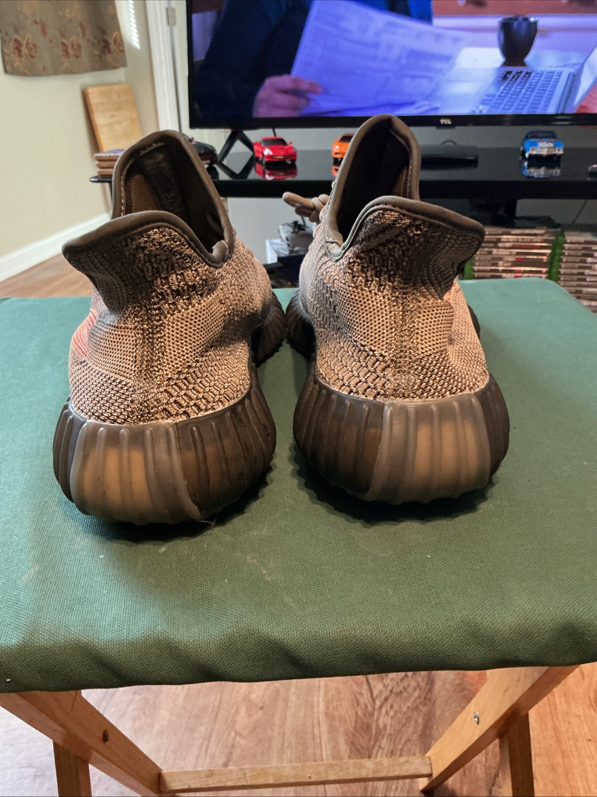 Adidas Yeezy Boost 350 V2 Ash Stone GW0089 Gray Primeknit Size 11.5