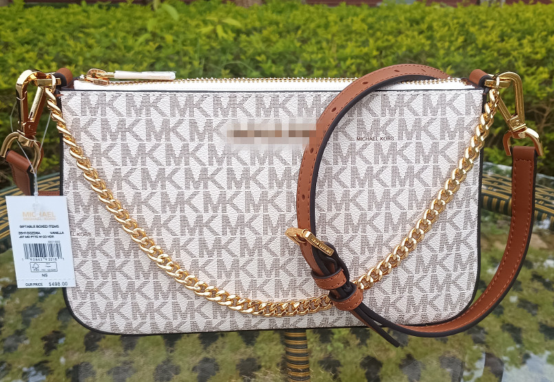 Michael Kors Travel Medium Shoulder bag Crossbody Signature purse