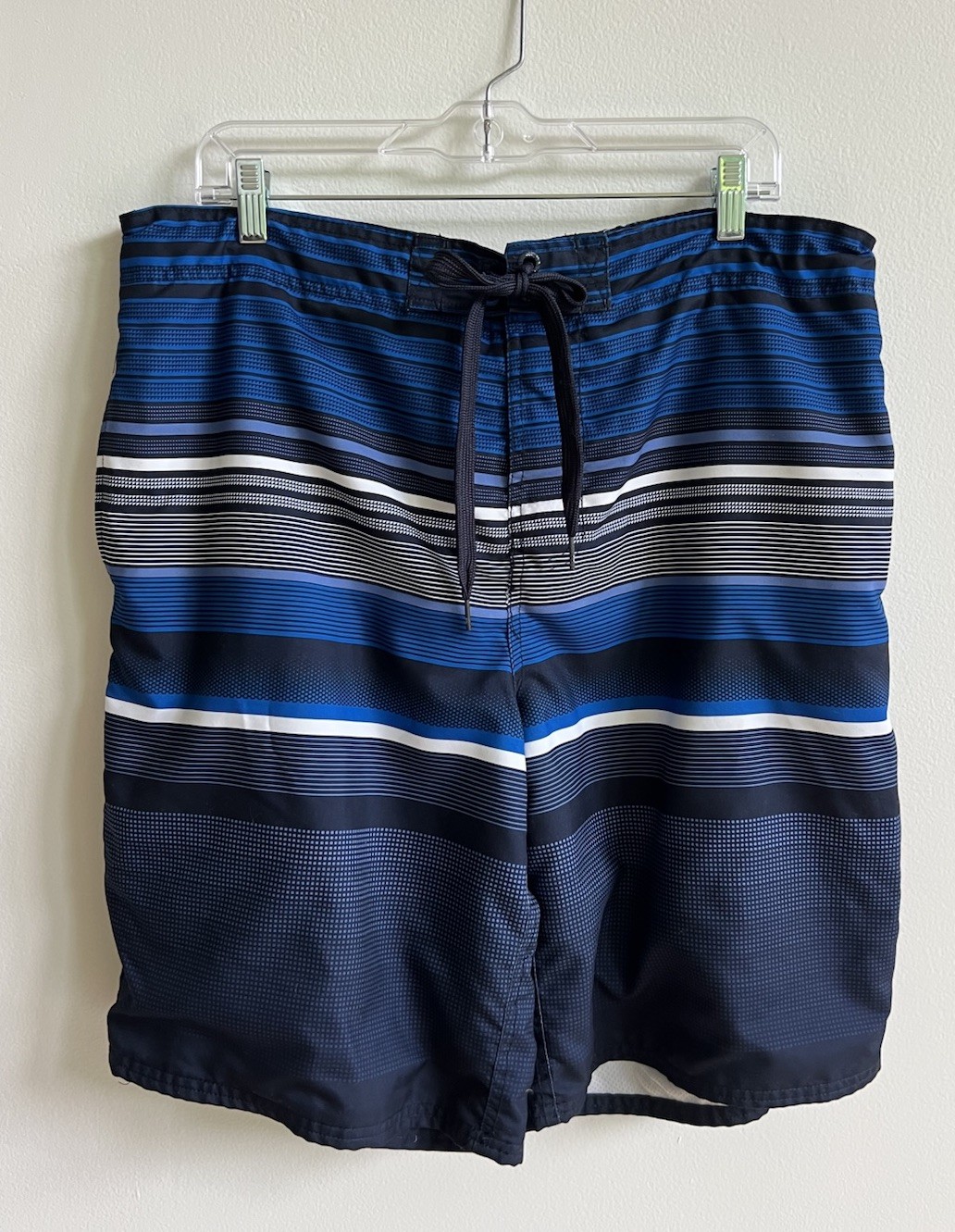 OP Ocean Pacific Men’s Size Large (36-38) Surfer Blue Striped Board Swim Shorts