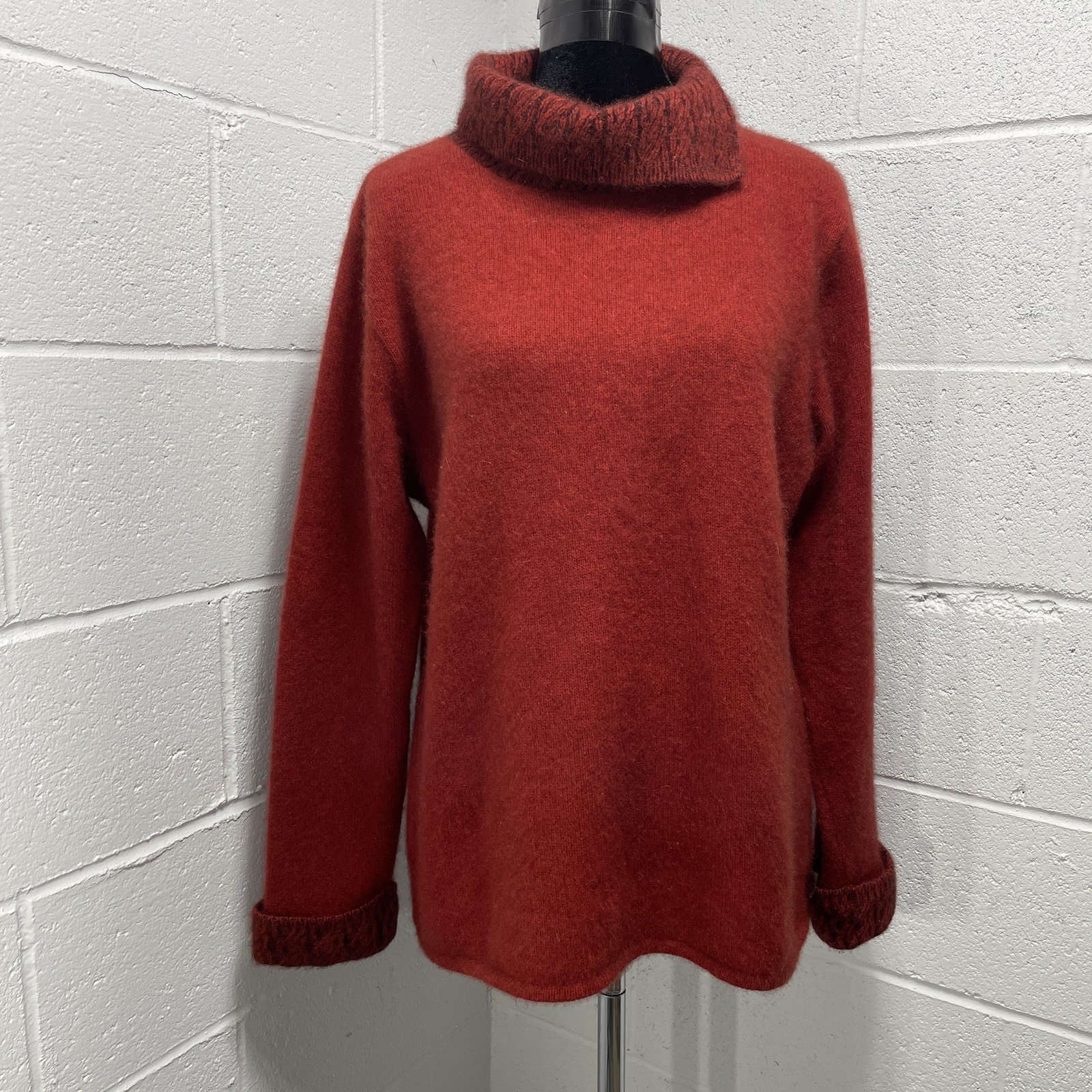 KORU Two Tone Red Jumper Sweater Wm’s XL Merino Wool, Possum,Silk Retail $240