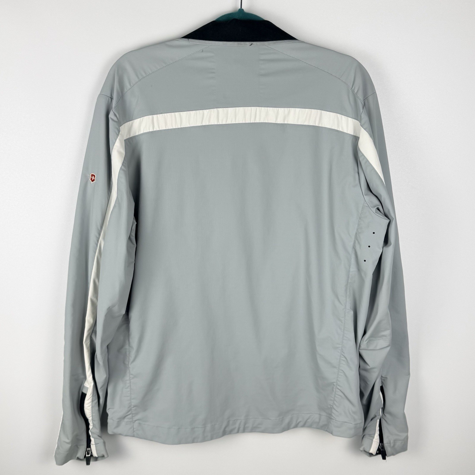 Victorinox Jacket Mens L Softshell Water-Resistant Gray Stretch Swiss Army Knife