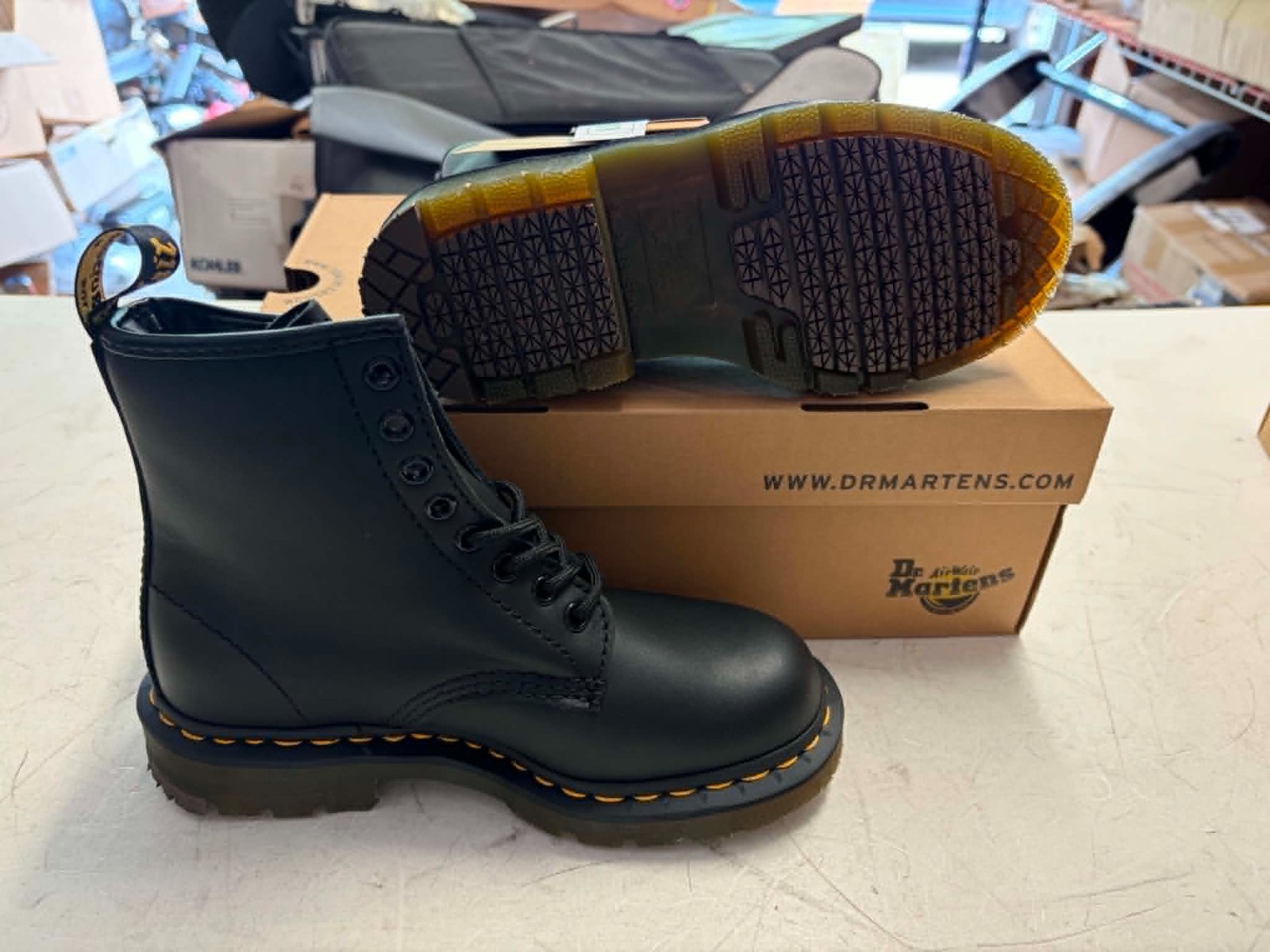 New Dr. Martens 1460 SR Black #24382001 Boots Men’s US 7 Women’s US 6 Men’s 5
